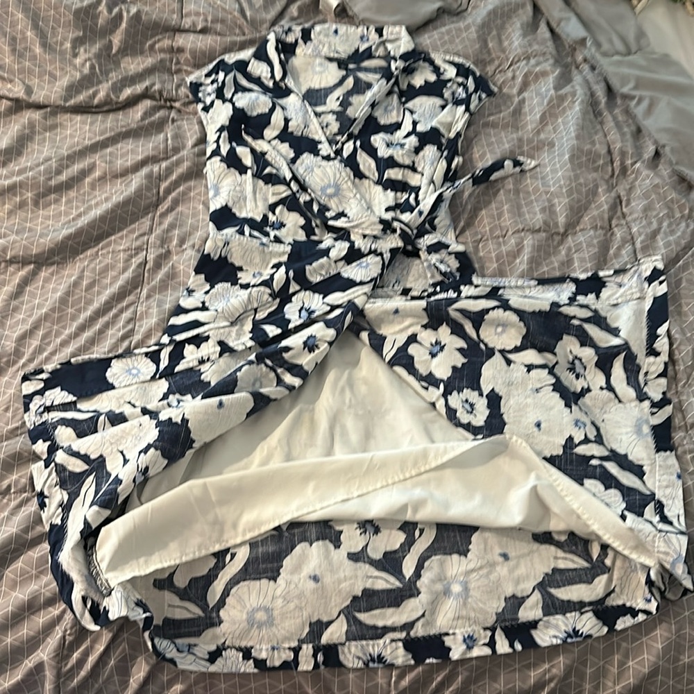 Love the stress worn a couple times very lightweight, cotton,